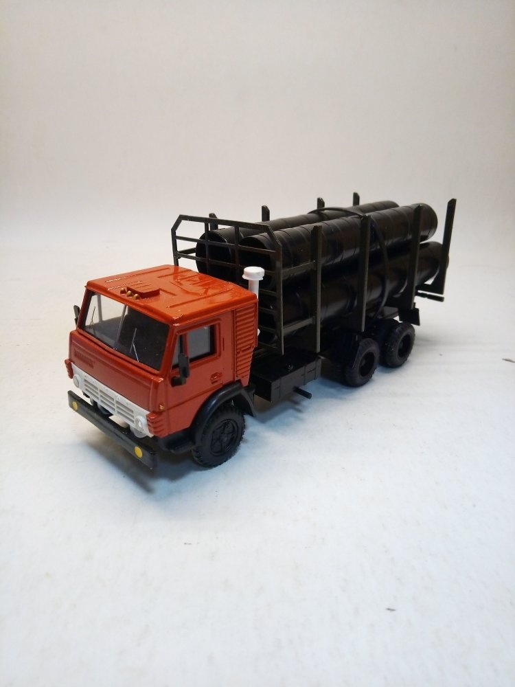Камский грузовик-53212 трубовоз (с трубами) (конверсия) E53212trub-3(conv)