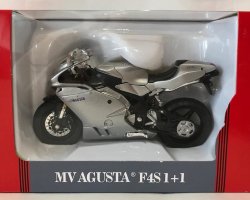 MV Agusta F4S 1+1 из серии «Легендарные мотоциклы» №11