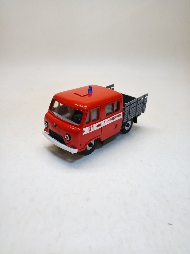 УАЗ-39094 &quot;Фермер&quot; пожарный (борт) (белый бампер) TT023-8