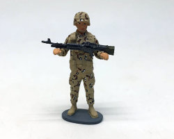 фигурка Янки с М-16