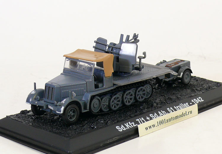 Sd.Kfz. 7/1 + Sd.Ah. 51 trailer - 1942 BZ005