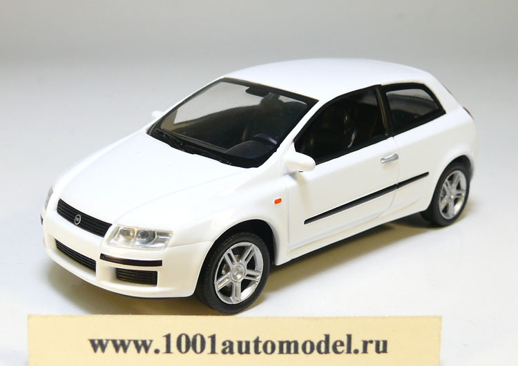 Fiat Stilo 3 Deurs Производитель: Norev
Артикул: IT50
Масштаб: 1:43
Материал: металл
упаковка - блистер