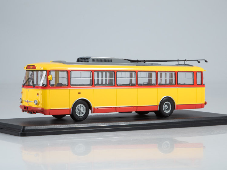 Троллейбус Skoda-9TR (красно-жёлтый) SSM4041