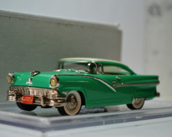 1956 Ford Failane Victoria (комиссия)