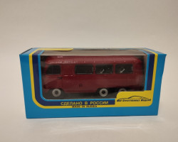 УАЗ-452К автобус трехосный 6х6 (бордовый)