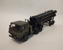 Камский грузовик-5410 с 2х-осным прицепом-роспуском (с трубами) (конверсия)