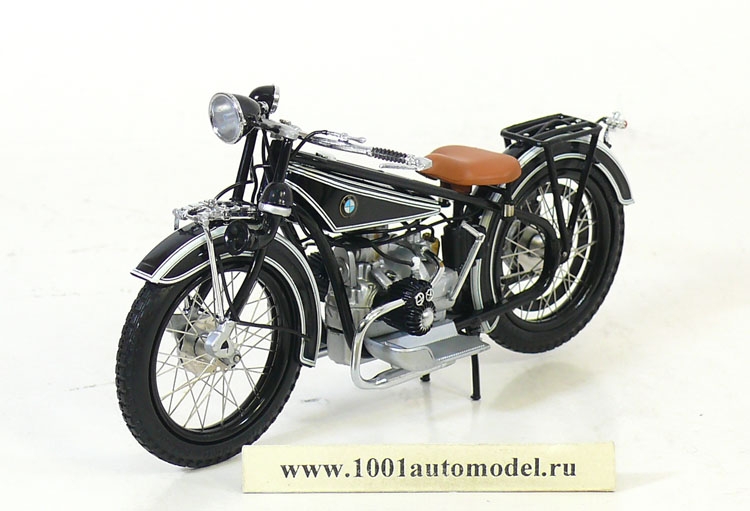 BMW R32 1-Seater 1923 Производитель: MinichampsМасштаб: 1:18Артикул: 182 027100Материал: металл