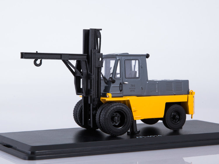 Львовский автопогрузчик АП-4014 (жёлто-серый) 0034MP