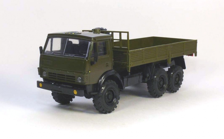 Камский грузовик-43105 бортовой E43105