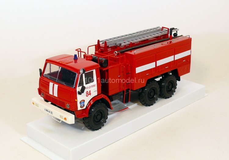 АА-40 аэродромный пожарный автомобиль (на базе КАМАЗ-43105) LA1448-03