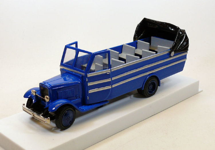 Автобус курортный (на базе ЗИС-11) LA661-2