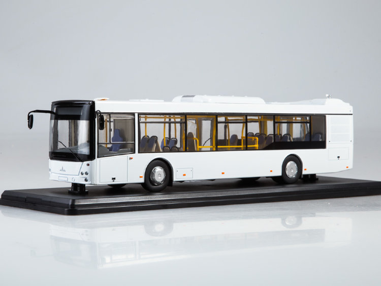 Городской автобус МАЗ-203 (белый) SSM4047