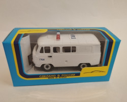 УАЗ-39099 грузопассажирский -ГАИ- (с кронштейном)