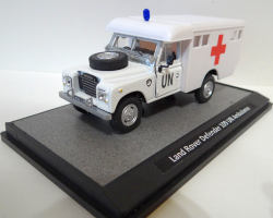 Land Rover Defender 109D -UN- Ambulance (комиссия)