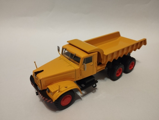 KrAZ 256 URSS 1967 (комиссия) CA085(k173)