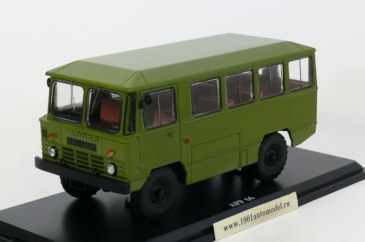 Армейский автобус АПП-66 (шасси 66) Производитель: Start Scale ModelsМасштаб: 1:43Артикул: SSM4009Материал: металл+пластик