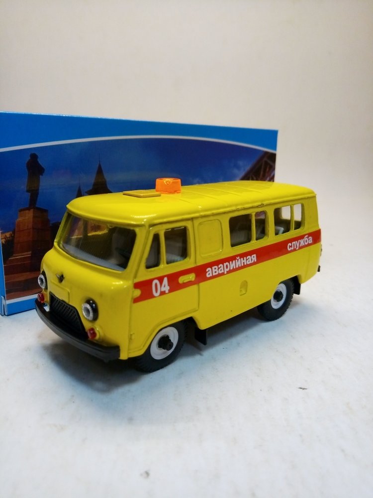УАЗ-3962 аварийная служба -04- (желтая) TT051-2