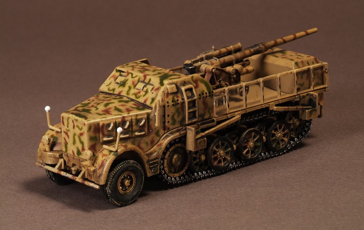 Sd.Kfz 9 Famo 88mm Flak 26th Panzer Division Italy, 1944 GERMANY 