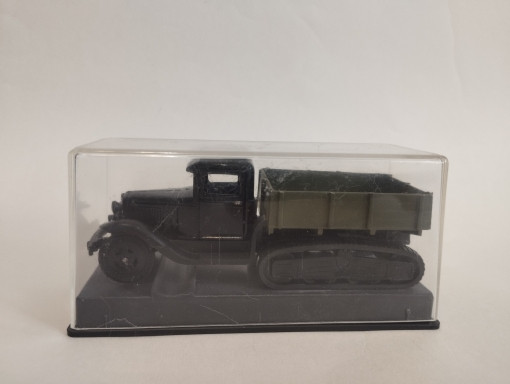 Горький-60  &quot;Полуторка&quot; полугусеничный грузовик (комиссия, раритет) GAZ60rar(k157)