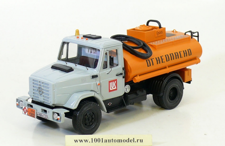 Автомобиль-топливозаправщик АТЗ-7 (Грабовский завод) на шасси ЗИЛ-433362 Производитель: Саратовская Лаборатория Минимоделей

Масштаб: 1:43

Артикул: SL118.1

Материал: смола
Комментарии: ручная работа