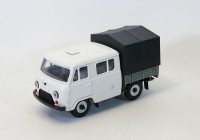 УАЗ-39094 "Фермер" бортовой (с тентом)