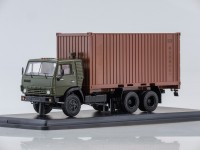 Камский грузовик-53212 с 20-футовым контейнером