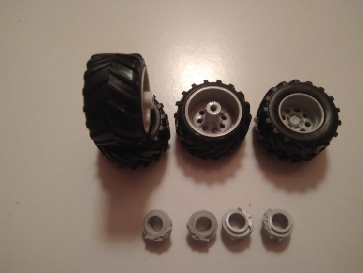 Комплект колес для Big Foot с суппортами (тормозными деталями) (комиссия) REbigfoot(k145)