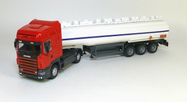 Scania Topline con cisterna