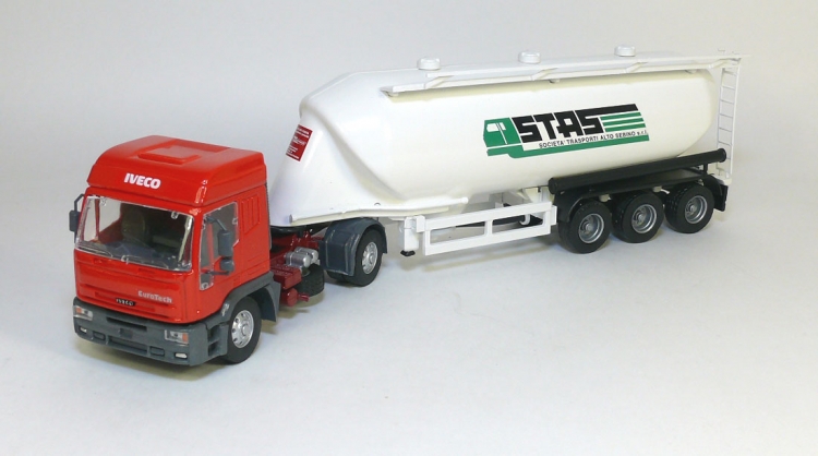 Iveco Eurotech con silos art.01616