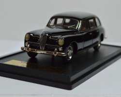 Alfa Romeo 6C 2500 6-7 Posti (комиссия)