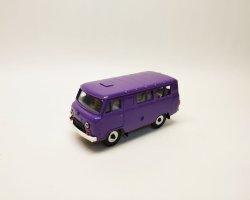 УАЗ-3962 (фиолетовый,белый бампер)