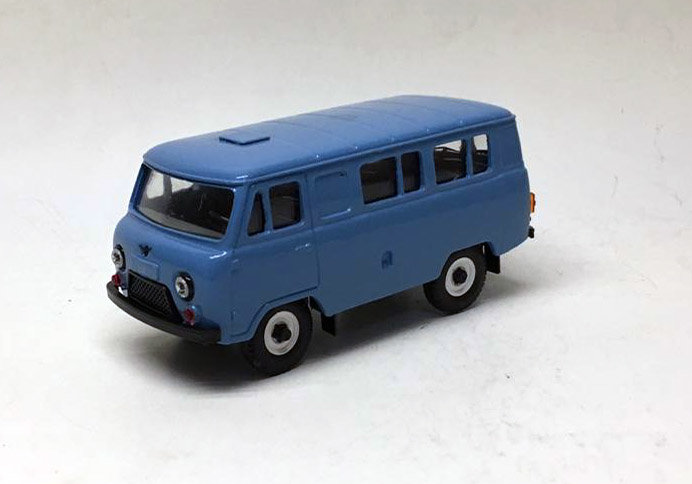 УАЗ-3962 (голубой) TT050-3