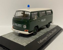 Volkswagen T2a Bus -Polizei- (комиссия)