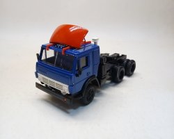 Камский грузовик-5410 (с обтекателем) тягач