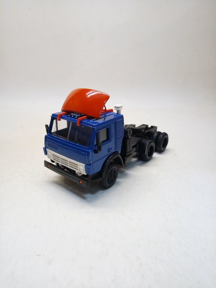 Камский грузовик-5410 (с обтекателем) тягач E5410truck-6